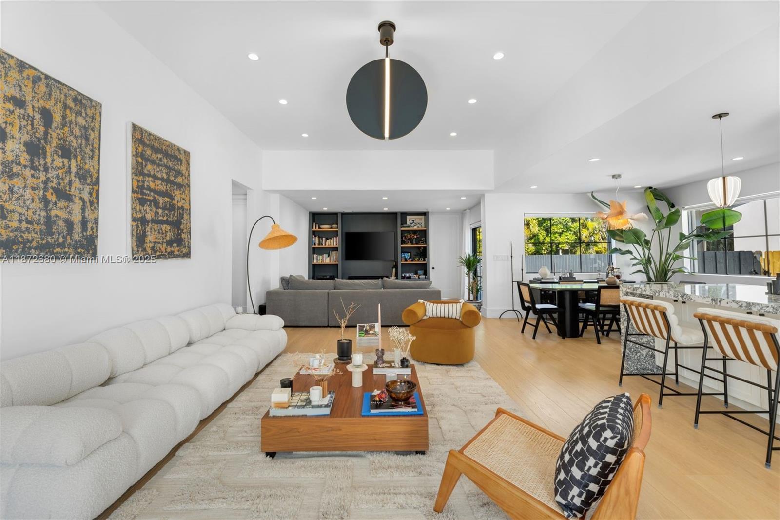 8934 Garland Ave Surfside, FL 33154