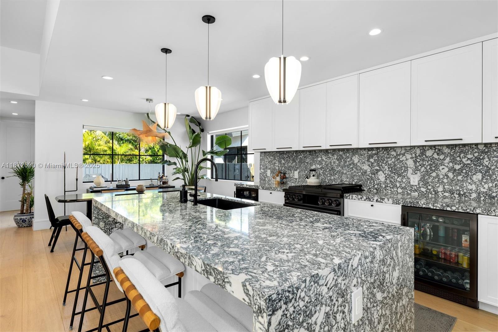 8934 Garland Ave Surfside, FL 33154