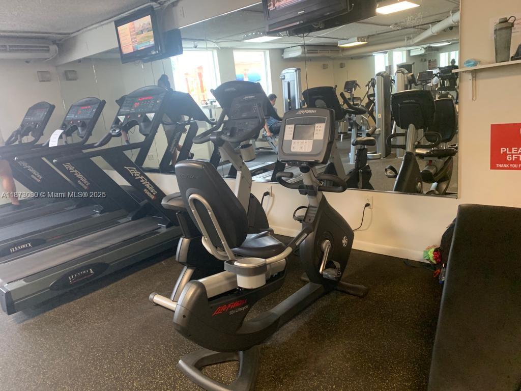 999 Brickell Bay Dr #1109,Miami, FL 33131