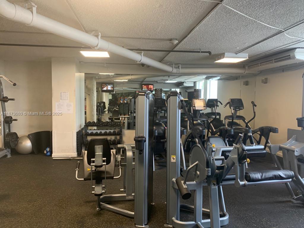 999 Brickell Bay Dr #1109,Miami, FL 33131