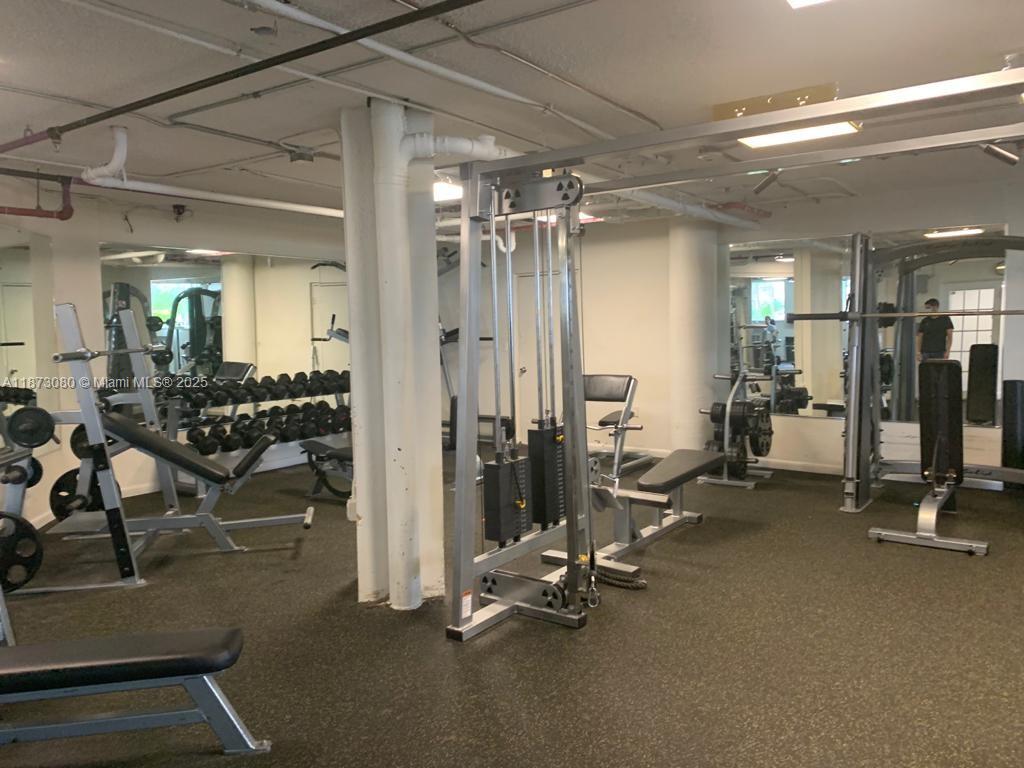 999 Brickell Bay Dr #1109,Miami, FL 33131