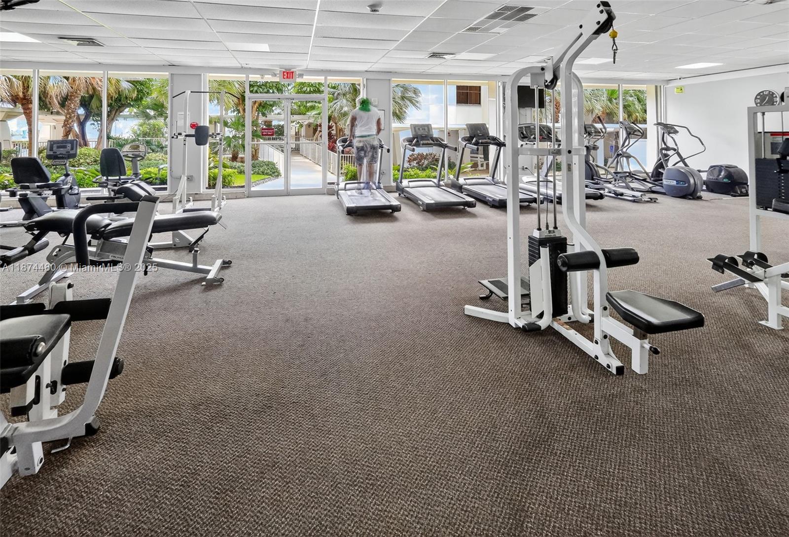 image Arlen House Condo38