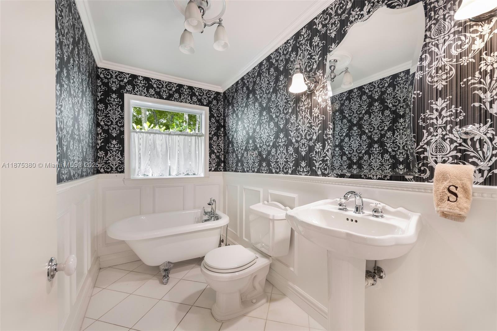 11000 SW 25th St Davie, FL 33324