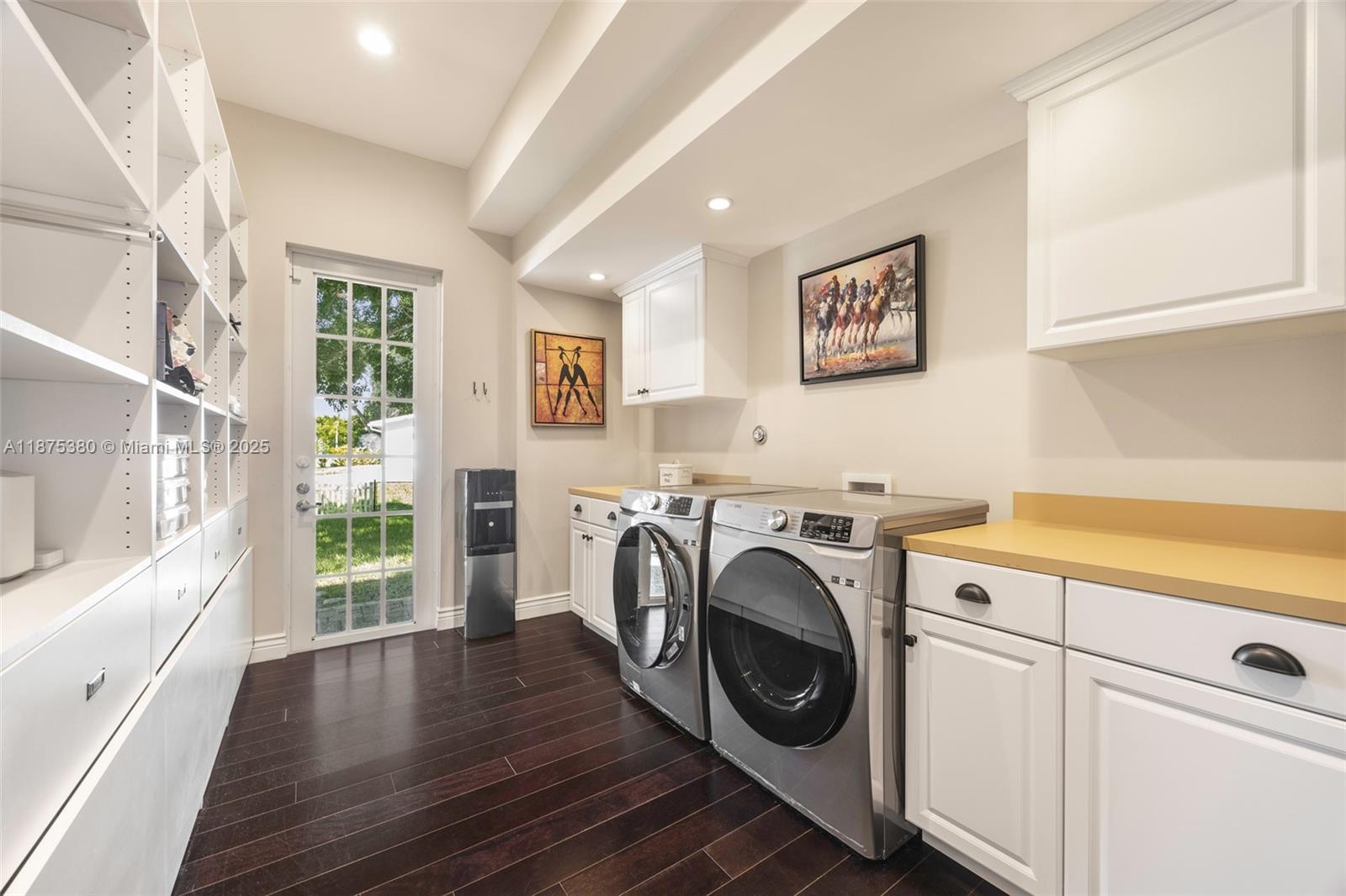 11000 SW 25th St Davie, FL 33324