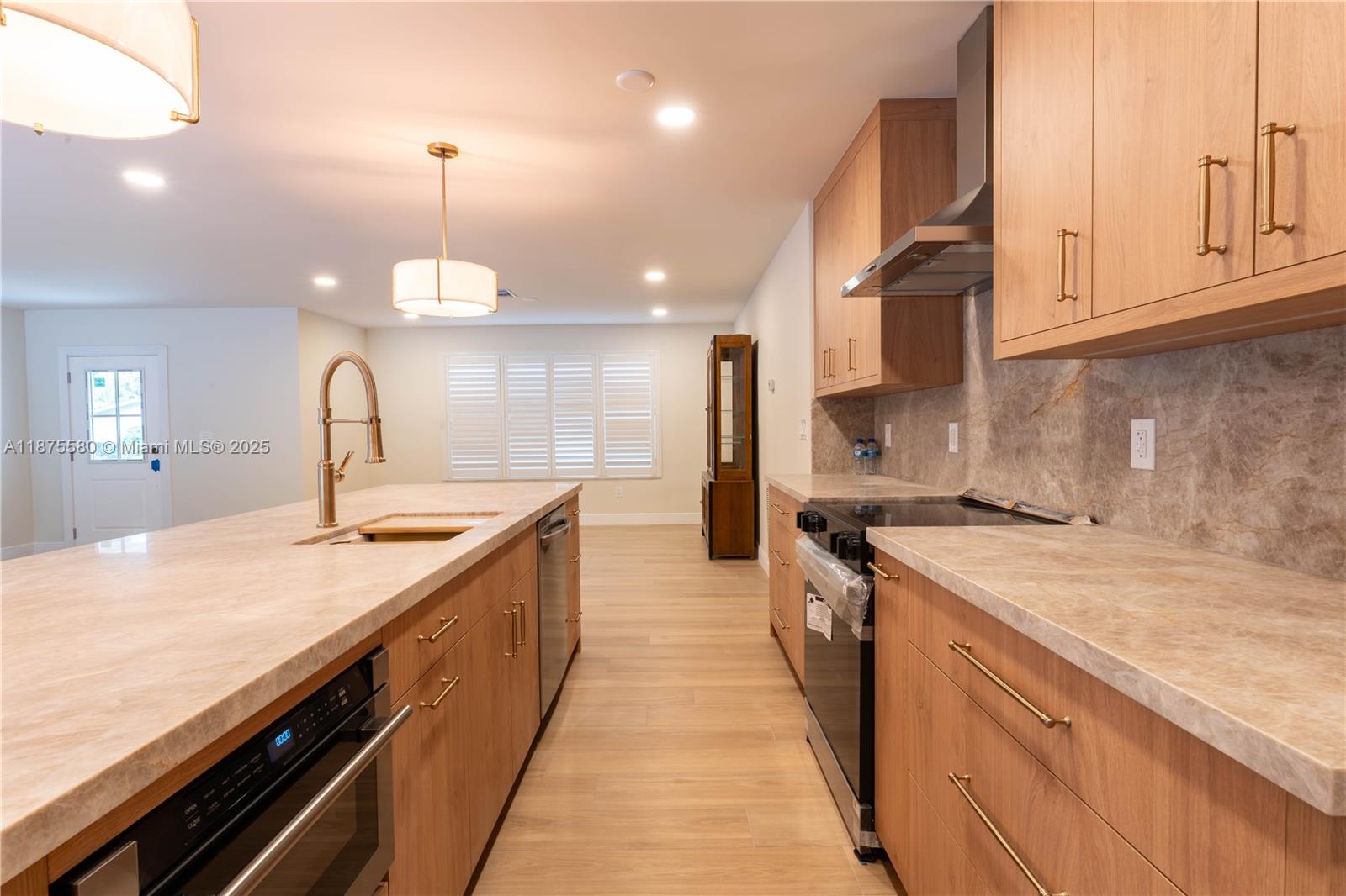 7361 SW 115th St Pinecrest, FL 33156