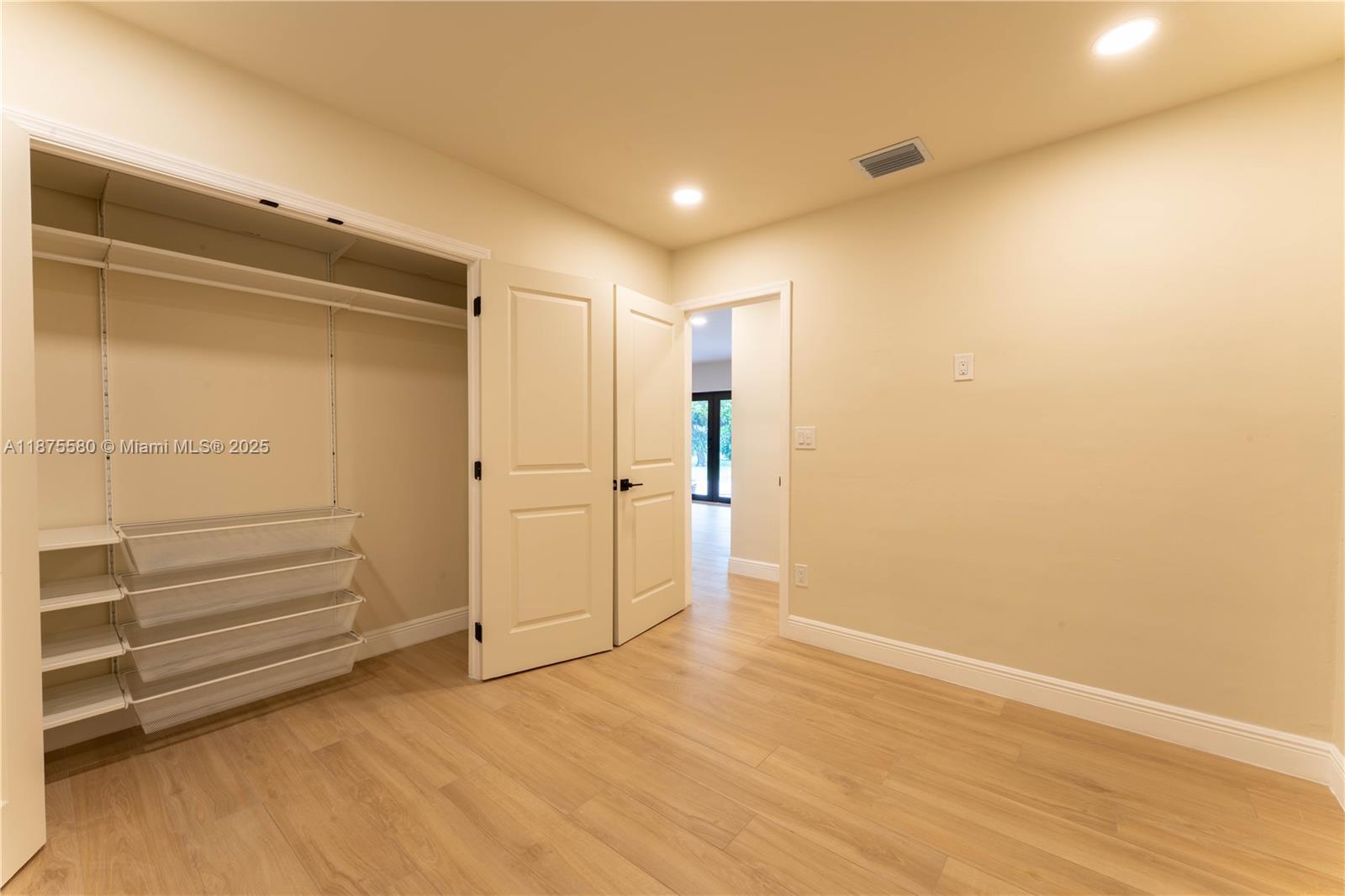 7361 SW 115th St Pinecrest, FL 33156