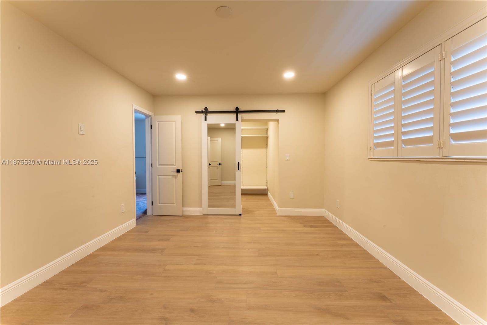 7361 SW 115th St Pinecrest, FL 33156