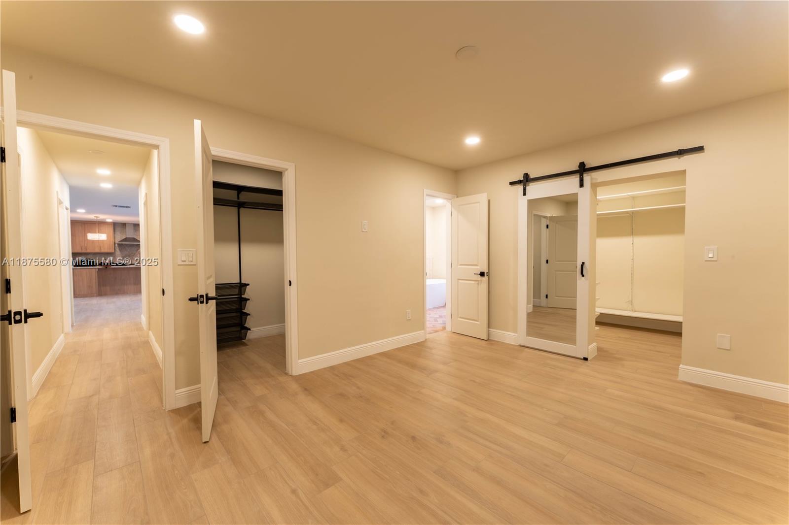 7361 SW 115th St Pinecrest, FL 33156