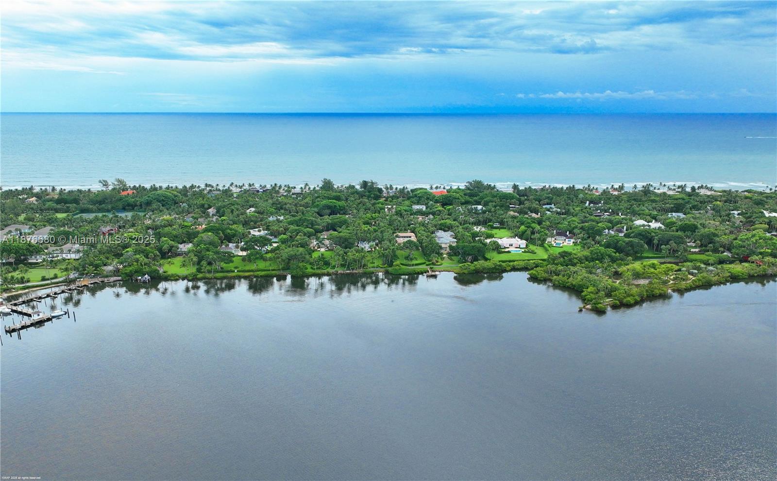 116 Gomez Rd Jupiter Island, FL 33455