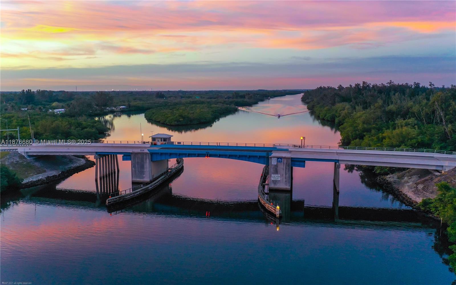 116 Gomez Rd Jupiter Island, FL 33455