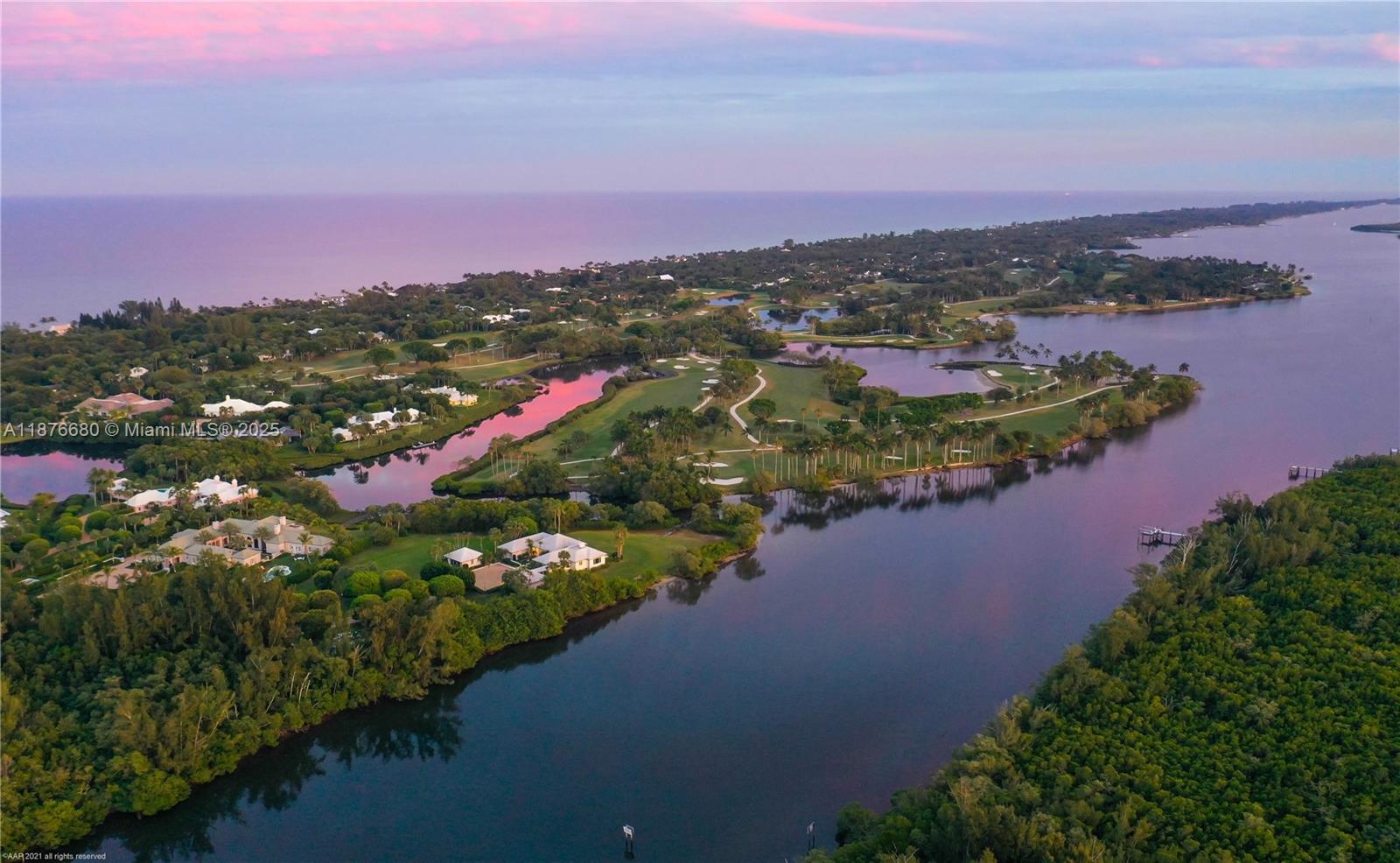 116 Gomez Rd Jupiter Island, FL 33455