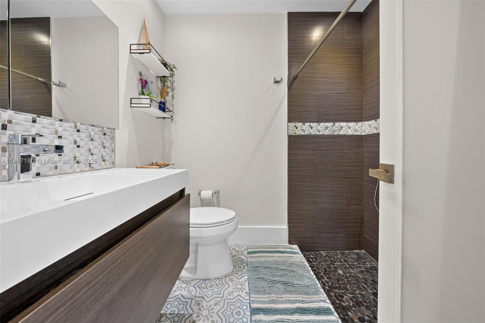 6420 SW 63rd Ter South Miami, FL 33143