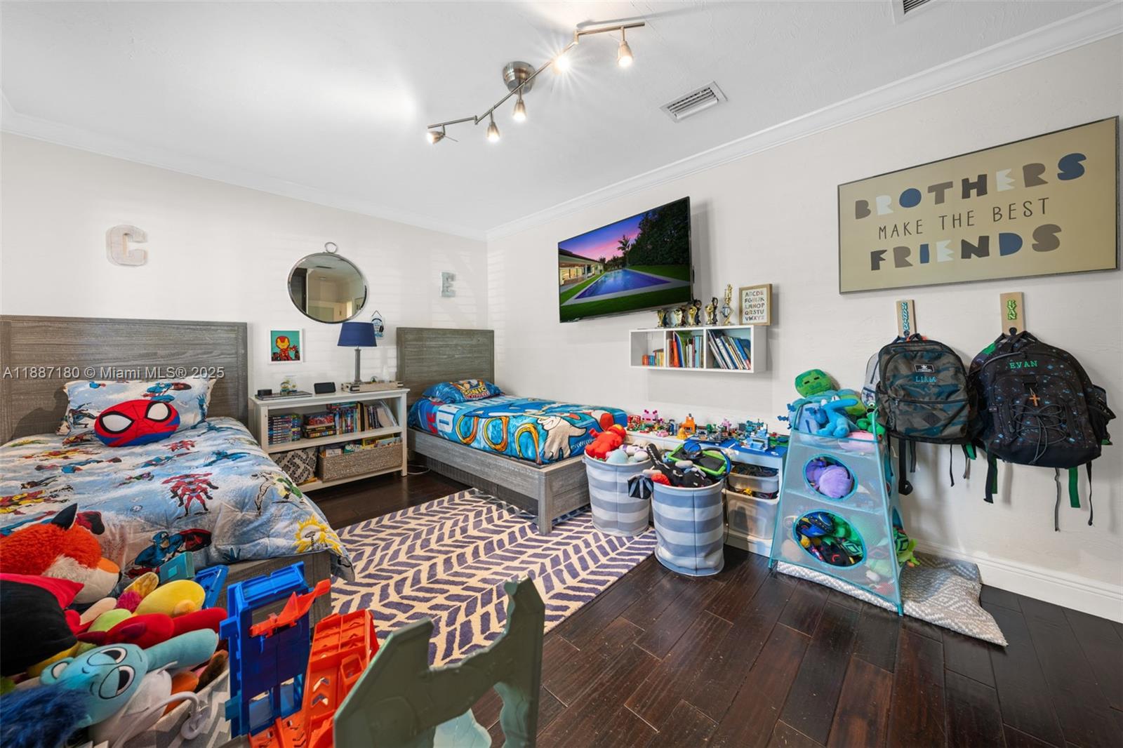 6420 SW 63rd Ter South Miami, FL 33143