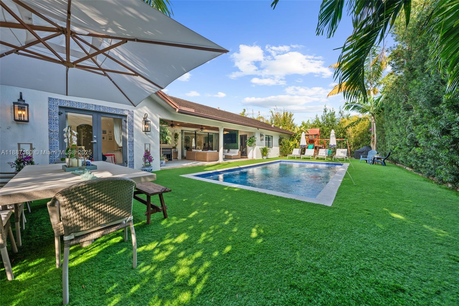 6420 SW 63rd Ter South Miami, FL 33143