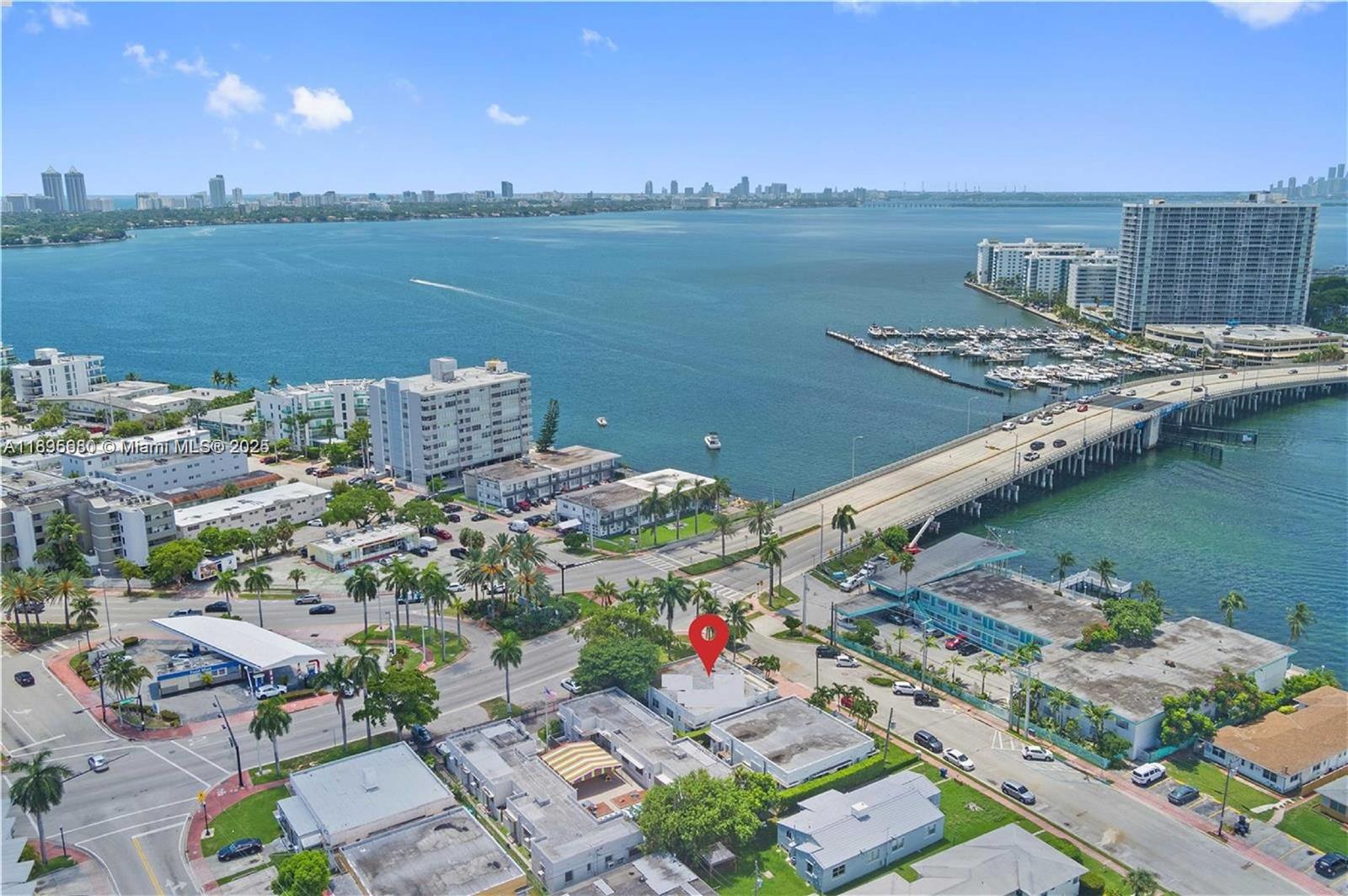 2101 Bay Dr #3
