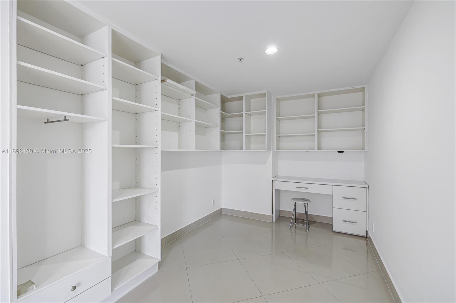 7929 West Dr #501 North Bay Village, FL 33141