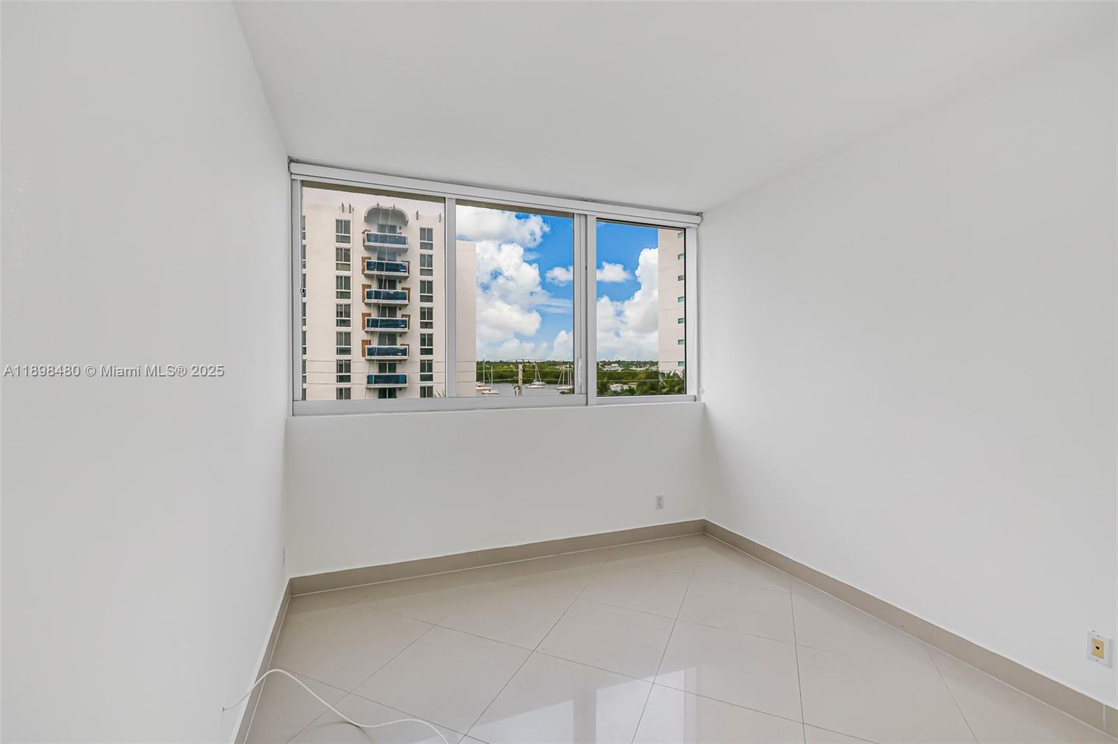 7929 West Dr #501 North Bay Village, FL 33141