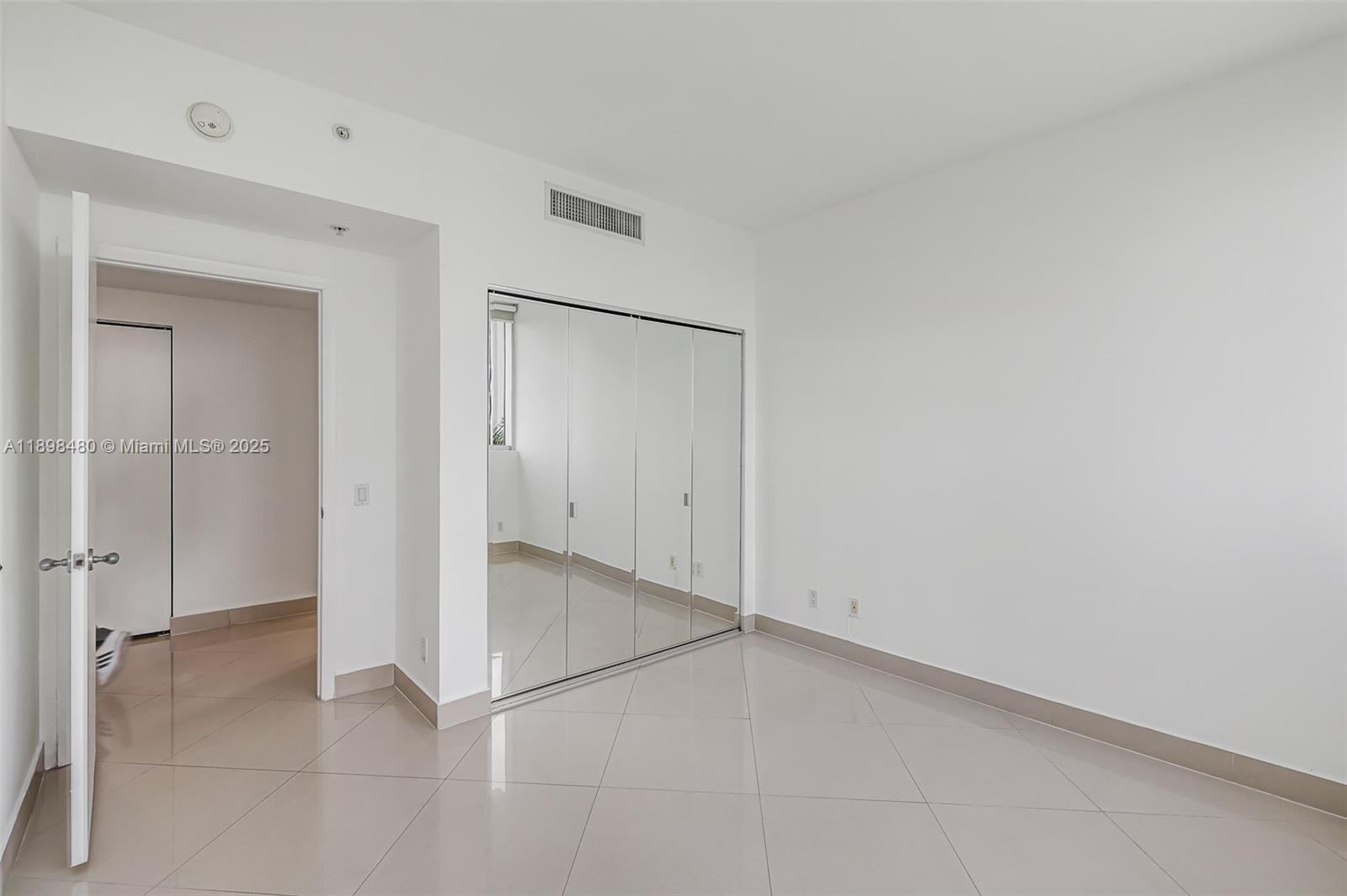 7929 West Dr #501 North Bay Village, FL 33141