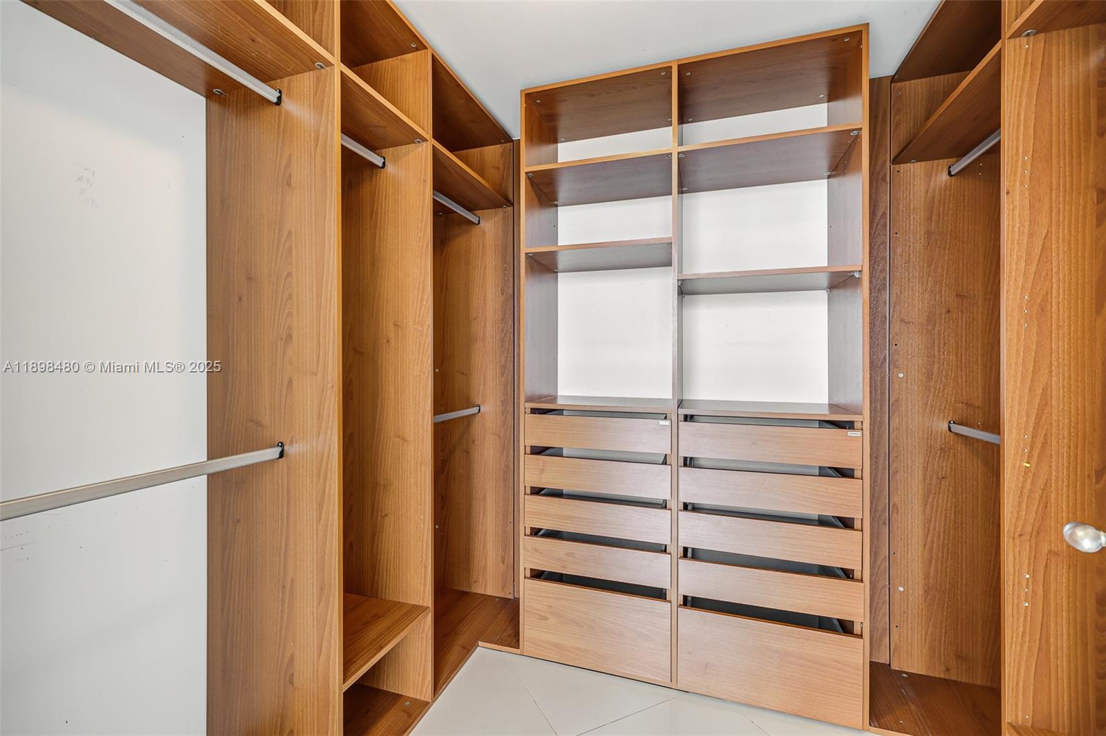 7929 West Dr #501 North Bay Village, FL 33141