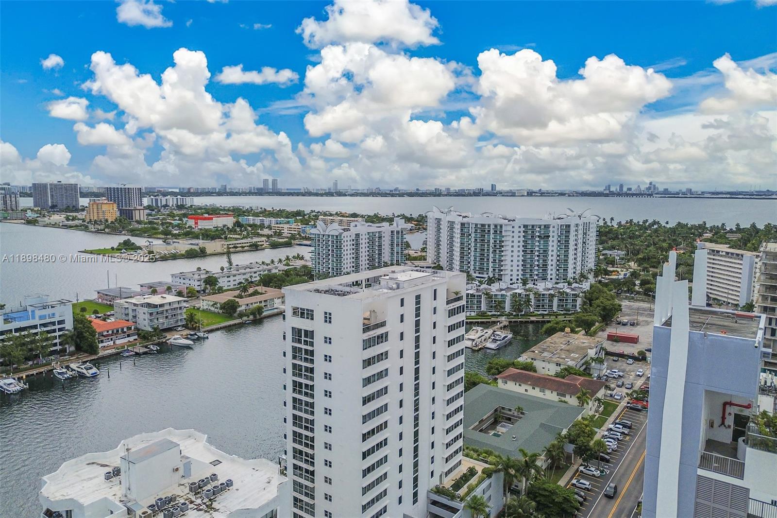 7929 West Dr #501 North Bay Village, FL 33141