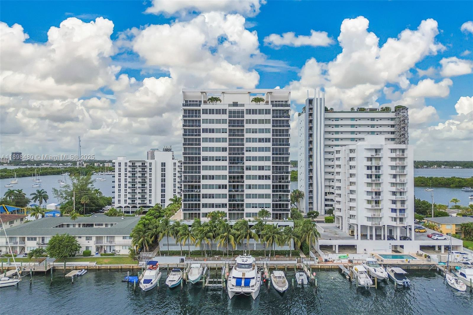 7929 West Dr #501 North Bay Village, FL 33141