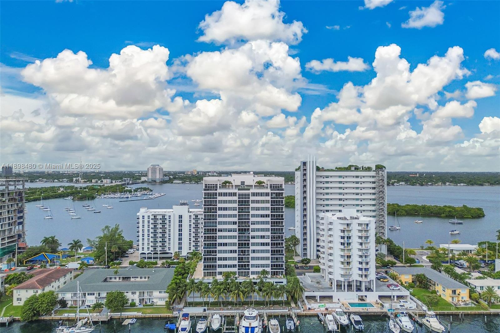 7929 West Dr #501 North Bay Village, FL 33141