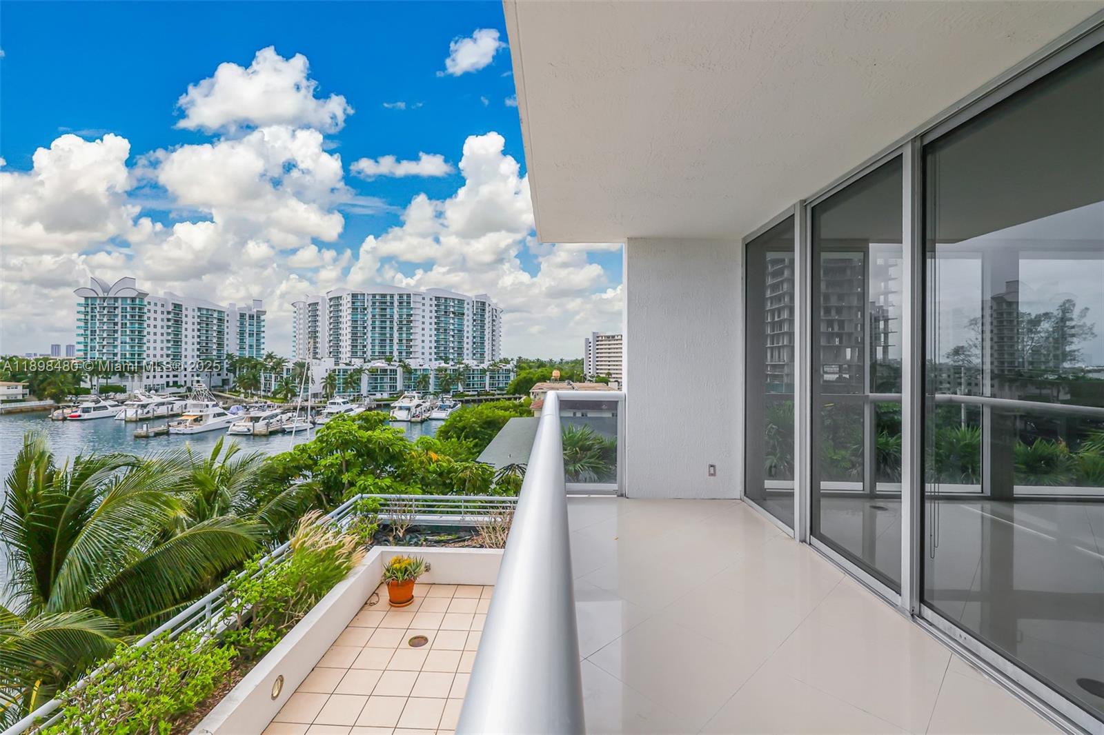 7929 West Dr #501 North Bay Village, FL 33141