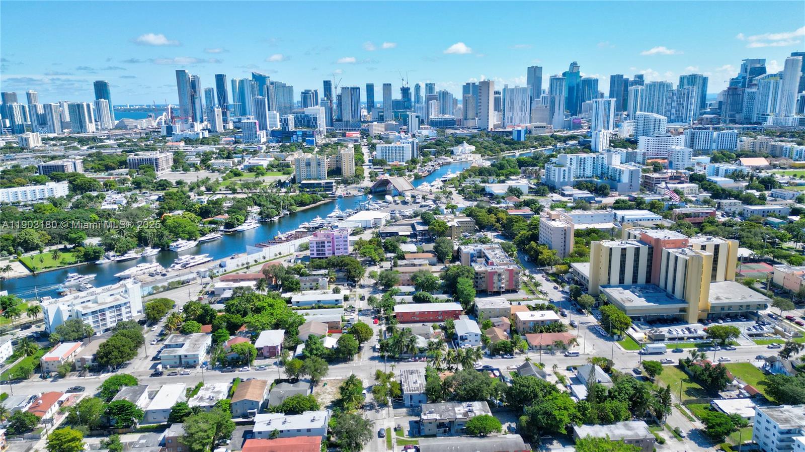 428 NW 10th Ave Miami, FL 33128