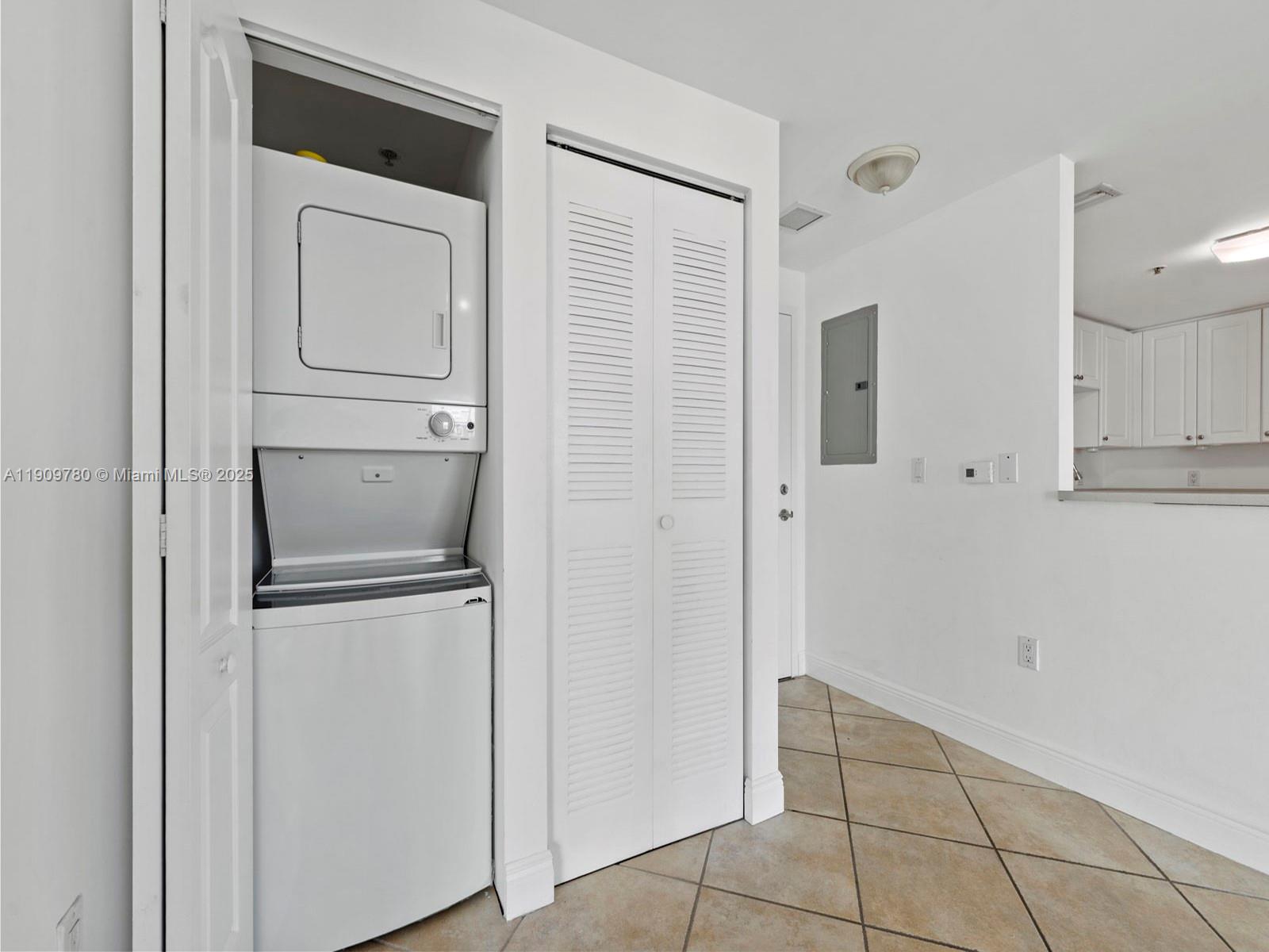 1627 SW 37th Ave #1103 Miami, FL 33145