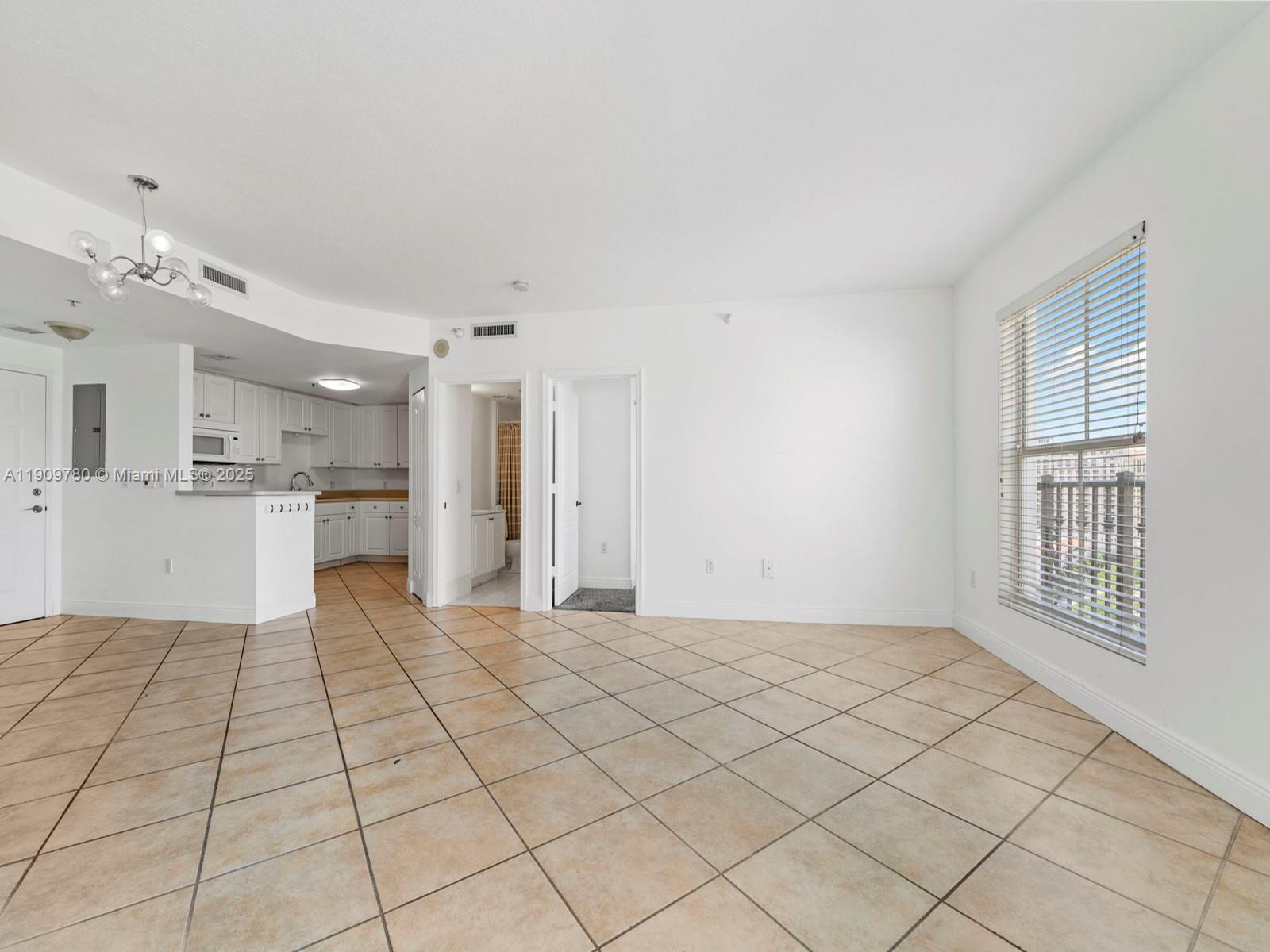 1627 SW 37th Ave #1103 Miami, FL 33145