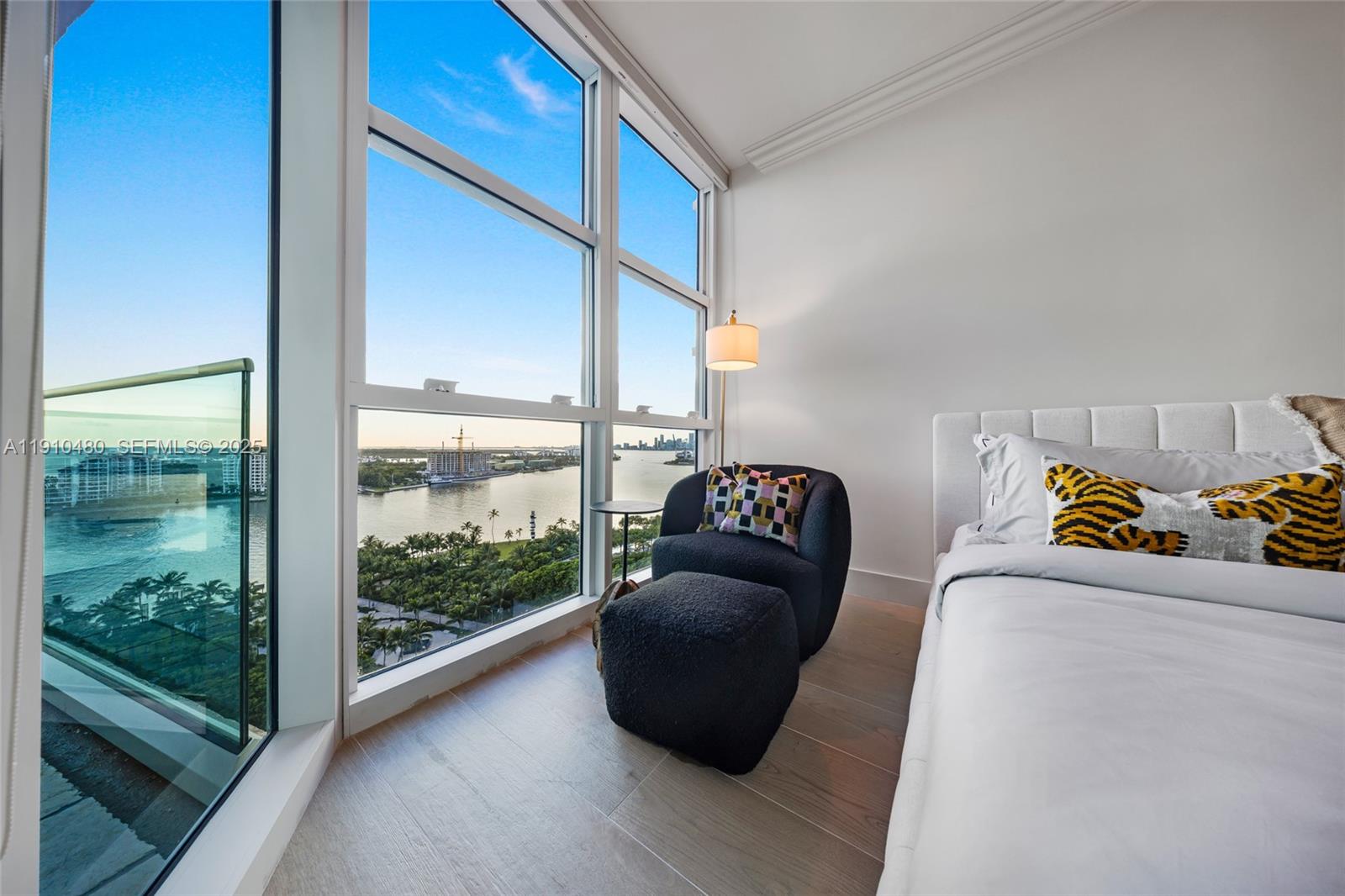 image Portofino Towers26