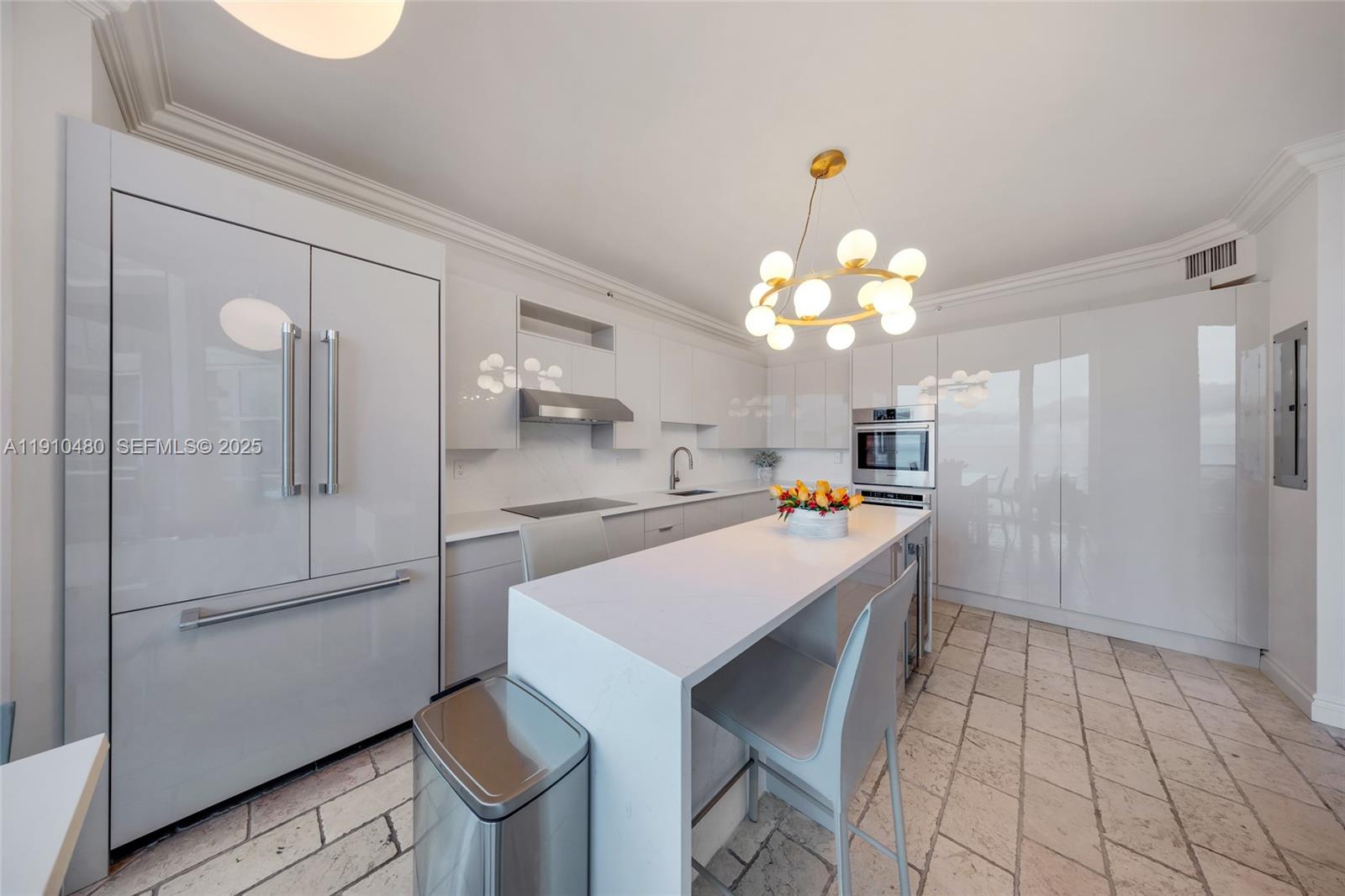 image Portofino Towers31