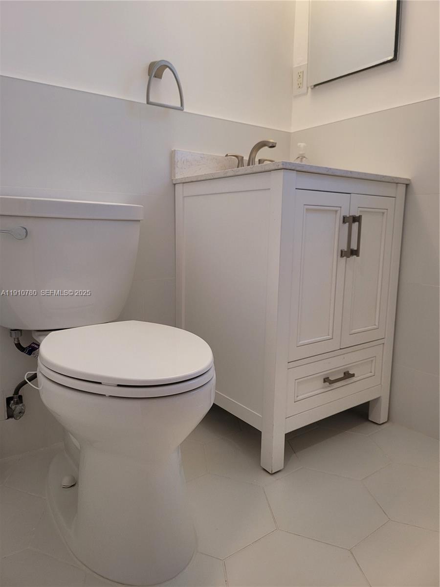 1750 E Las Olas Blvd #402 Fort Lauderdale, FL 33301