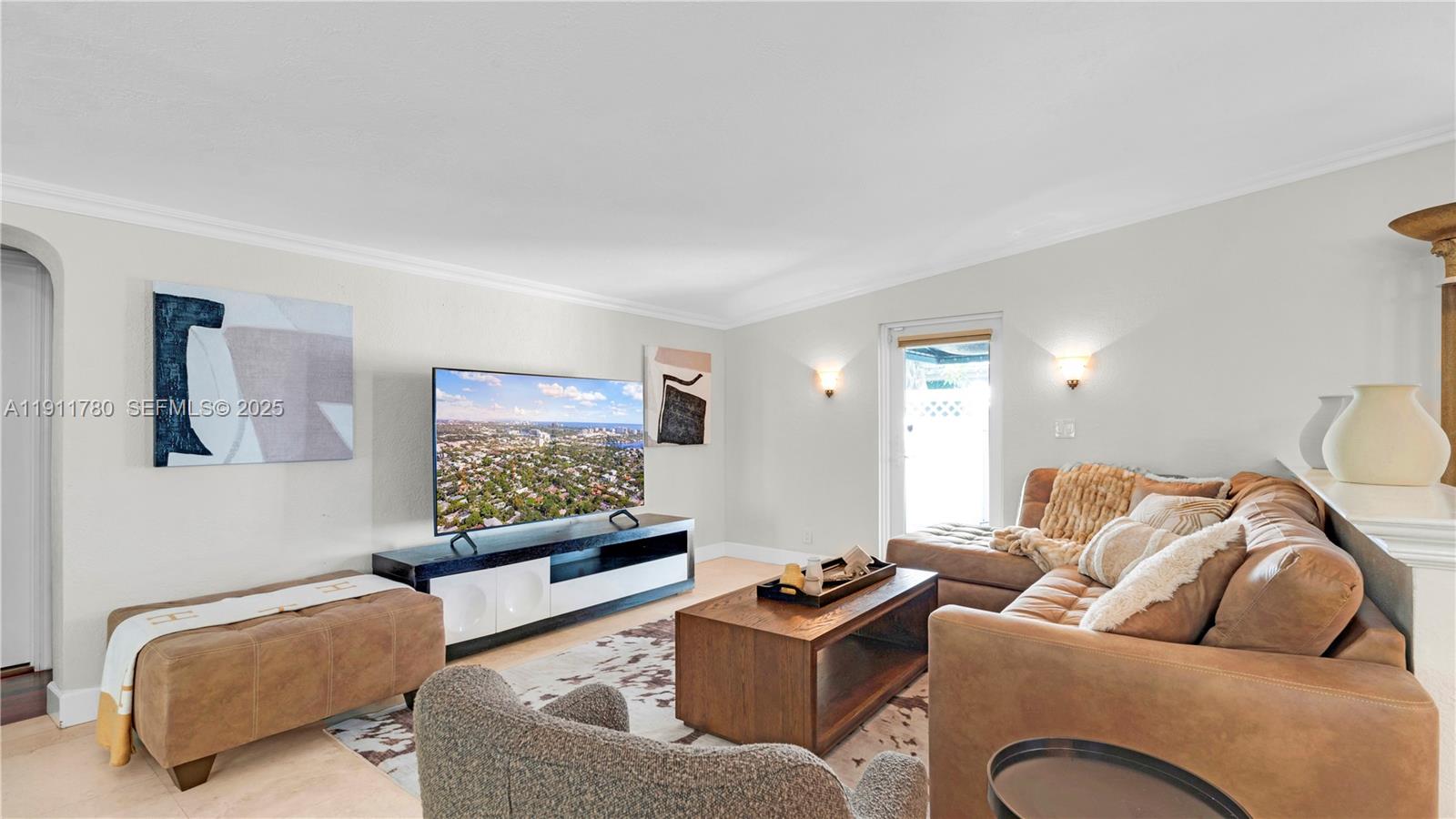 623 NE 17th Way Fort Lauderdale, FL 33304