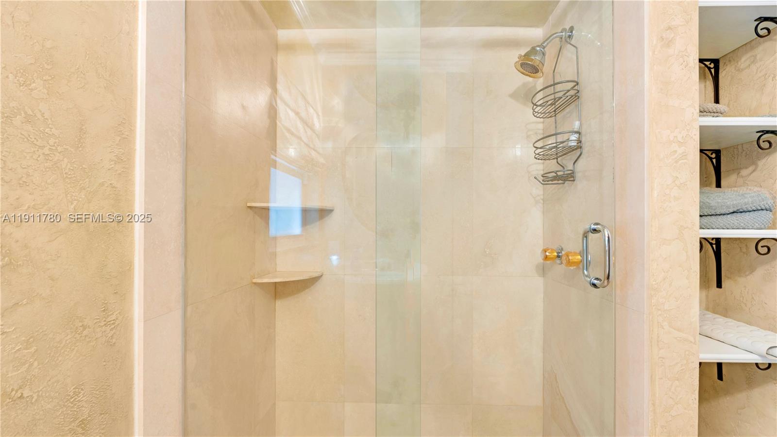 623 NE 17th Way Fort Lauderdale, FL 33304