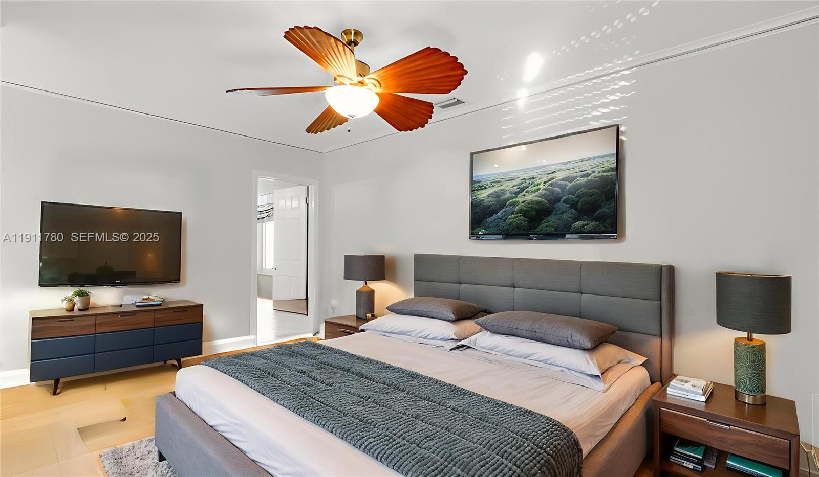 623 NE 17th Way Fort Lauderdale, FL 33304