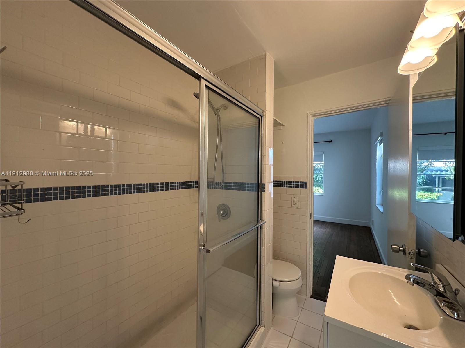 969 Bay Dr #1 Miami Beach, FL 33141