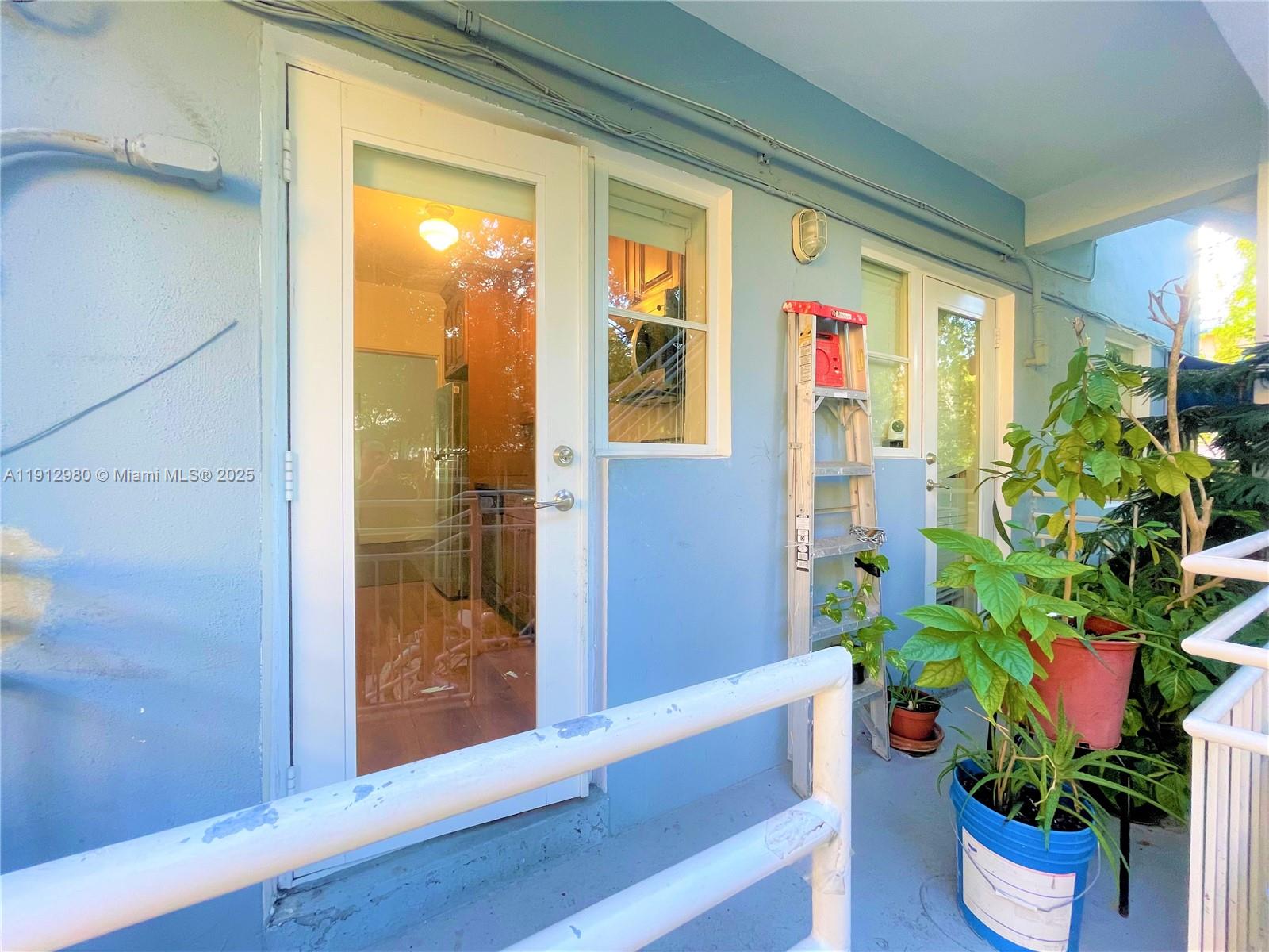 969 Bay Dr #1 Miami Beach, FL 33141