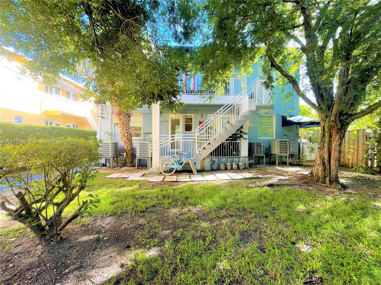 969 Bay Dr #1 Miami Beach, FL 33141