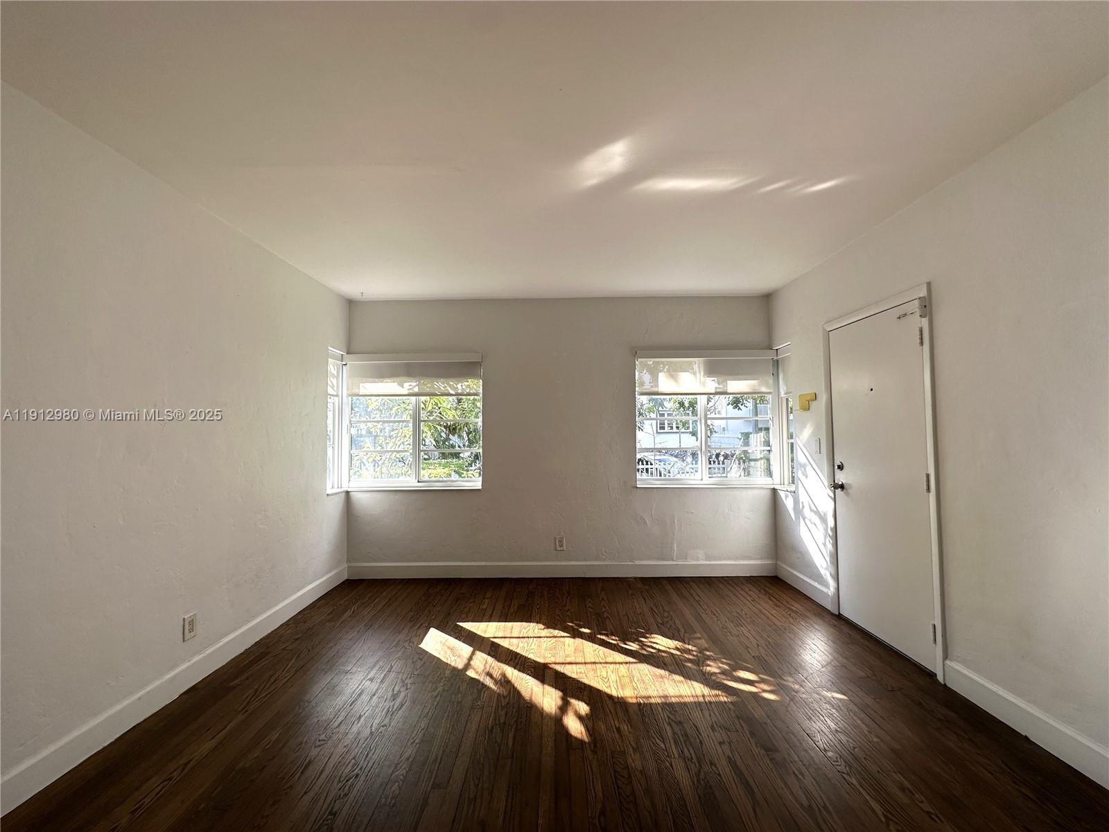 969 Bay Dr #1 Miami Beach, FL 33141