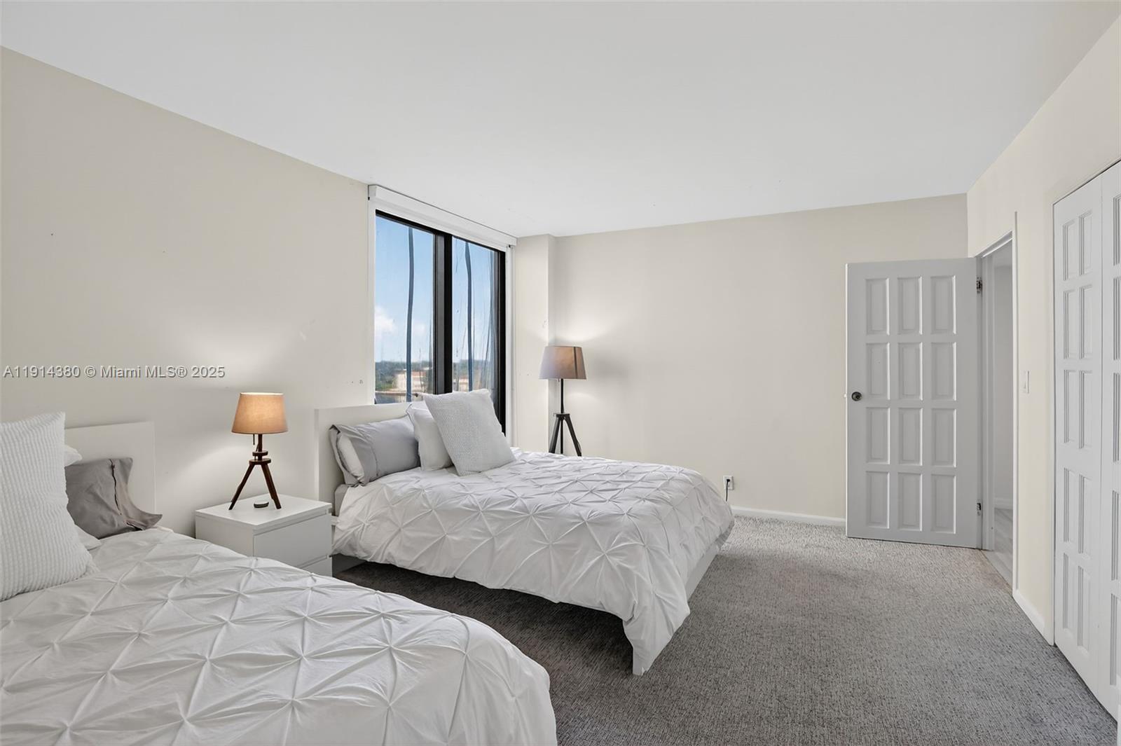 19667 Turnberry Way #5J Aventura, FL 33180