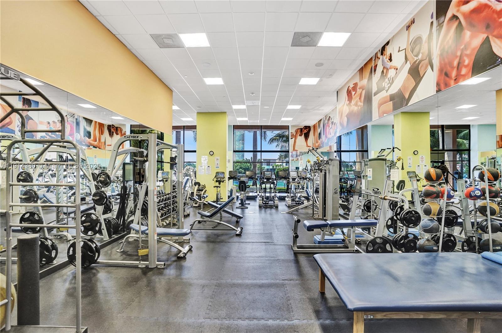 19667 Turnberry Way #5J Aventura, FL 33180