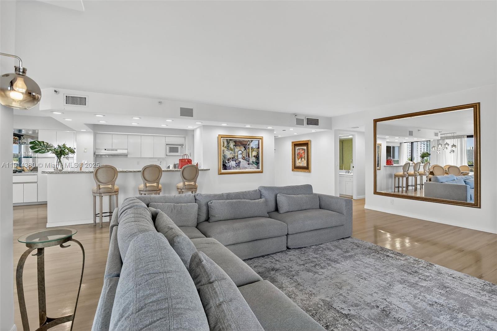 19667 Turnberry Way #5J Aventura, FL 33180