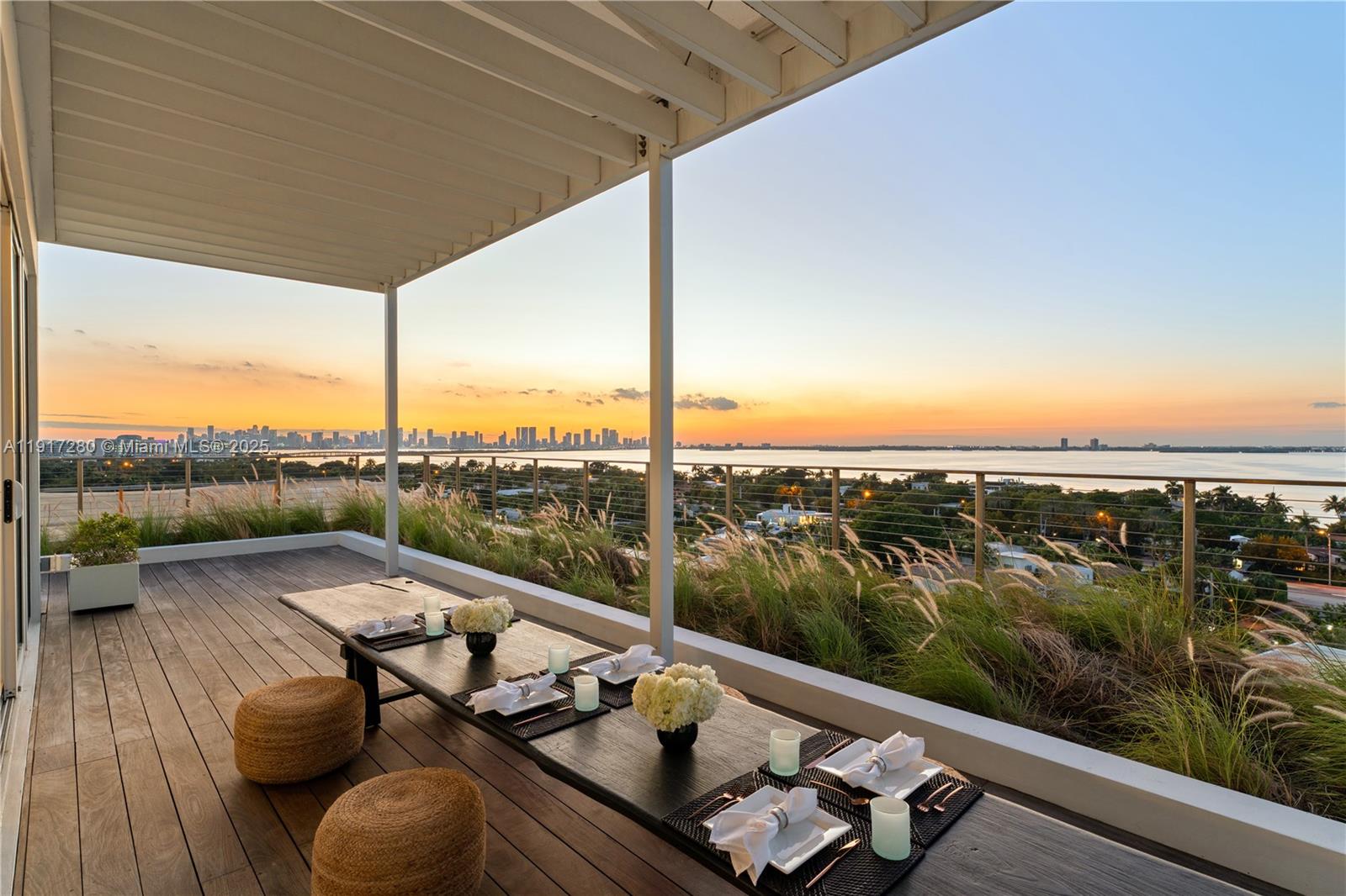 4701 N Meridian Ave #UPH21 Miami Beach, FL 33140