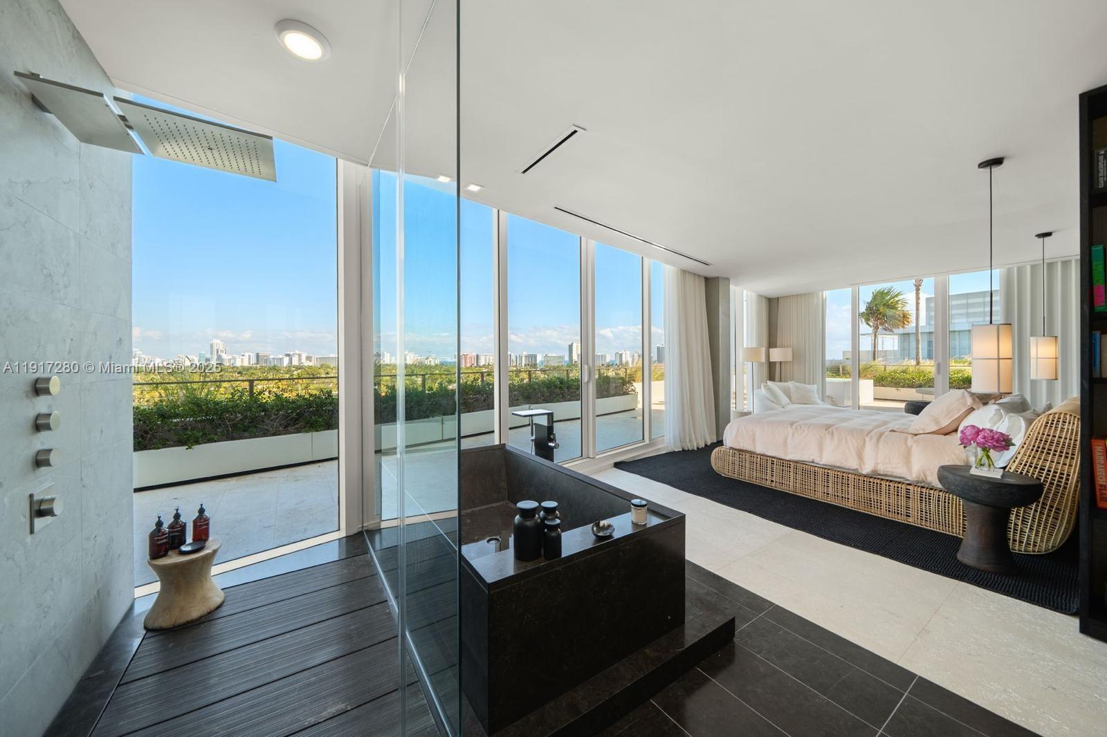 4701 N Meridian Ave #UPH21 Miami Beach, FL 33140