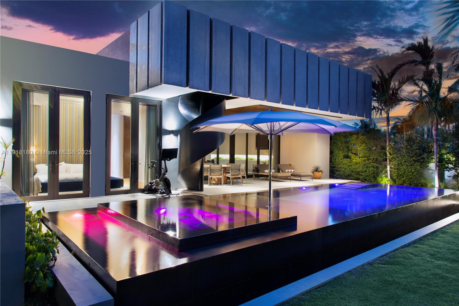 8055 Noremac Ave Miami Beach, FL 33141