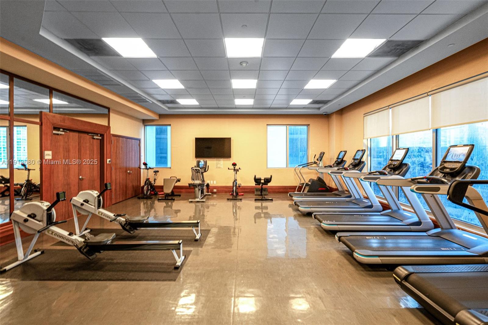 1050 Brickell Ave #1006 Miami, FL 33131