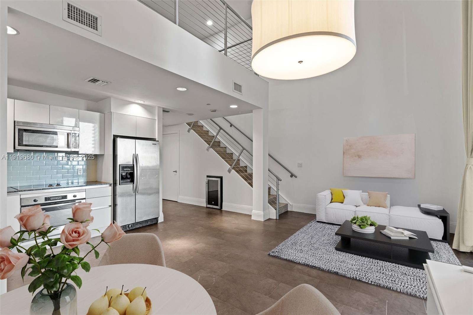 1050 Brickell Ave #1006 Miami, FL 33131