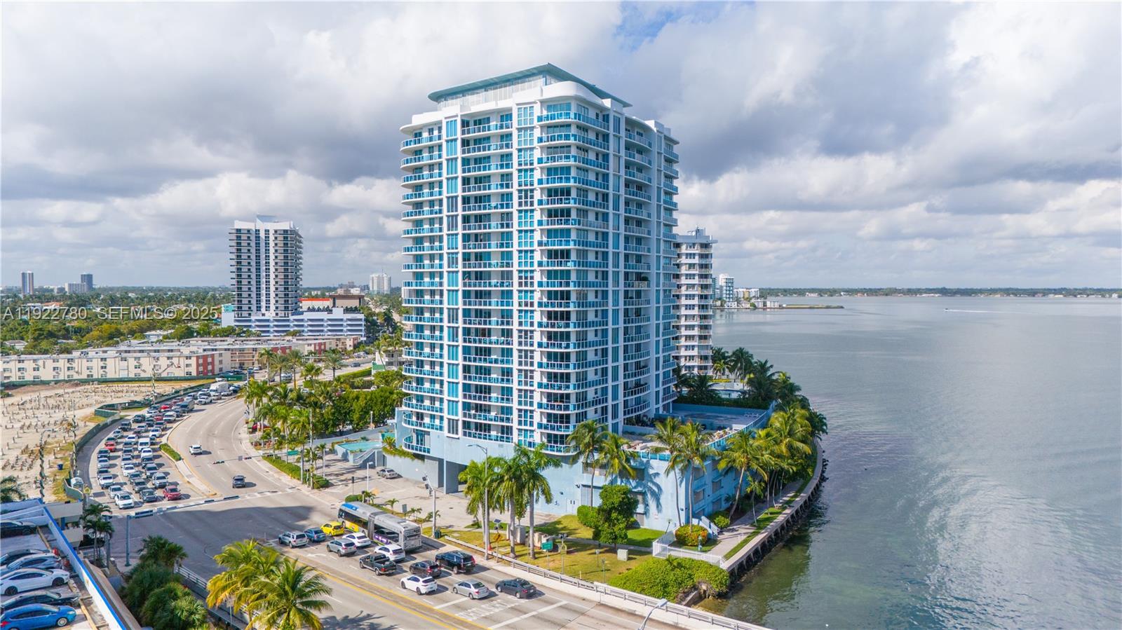 1881 79th St Cswy #807 North Bay Village, FL 33141