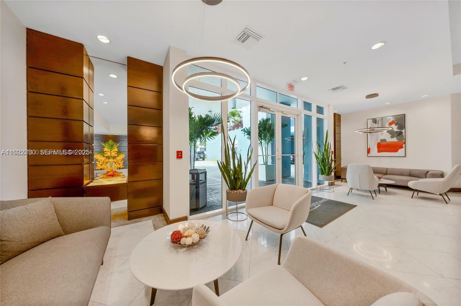 1881 79th St Cswy #807 North Bay Village, FL 33141